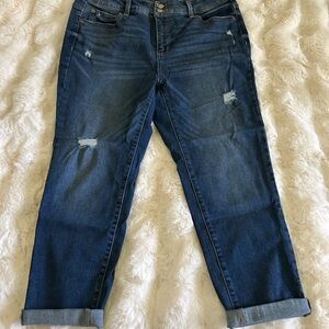 Time and Tru Capri Denim Jeans